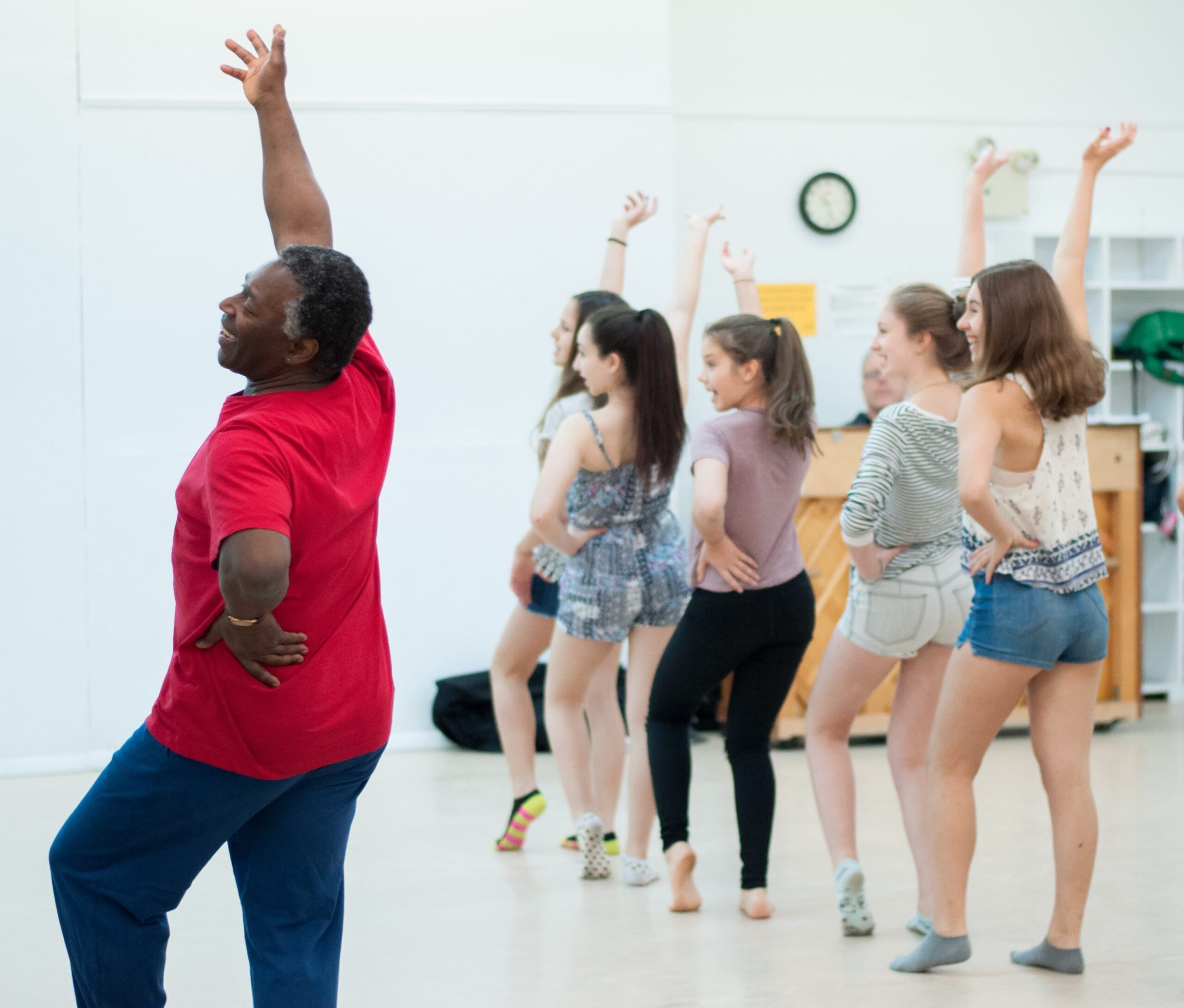 Young Actors dance class