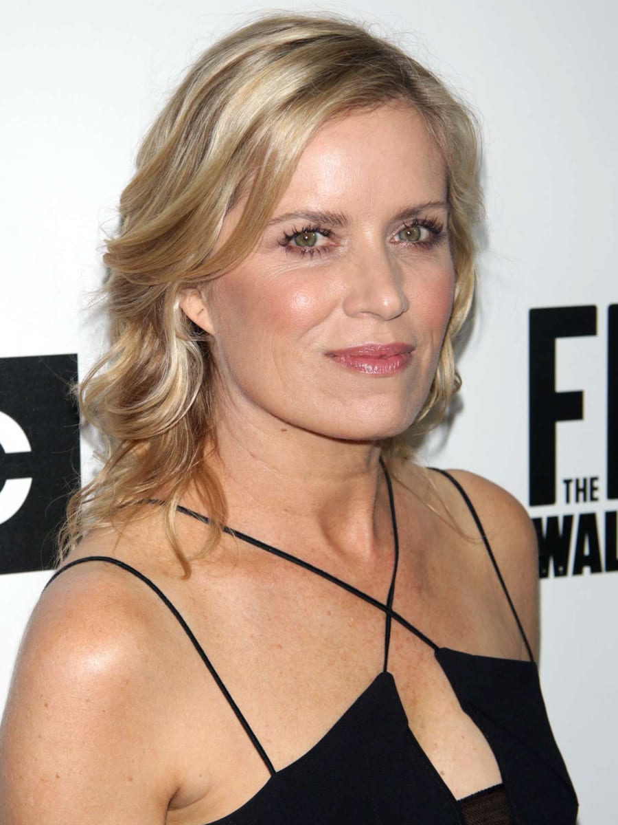 Pictures of kim dickens