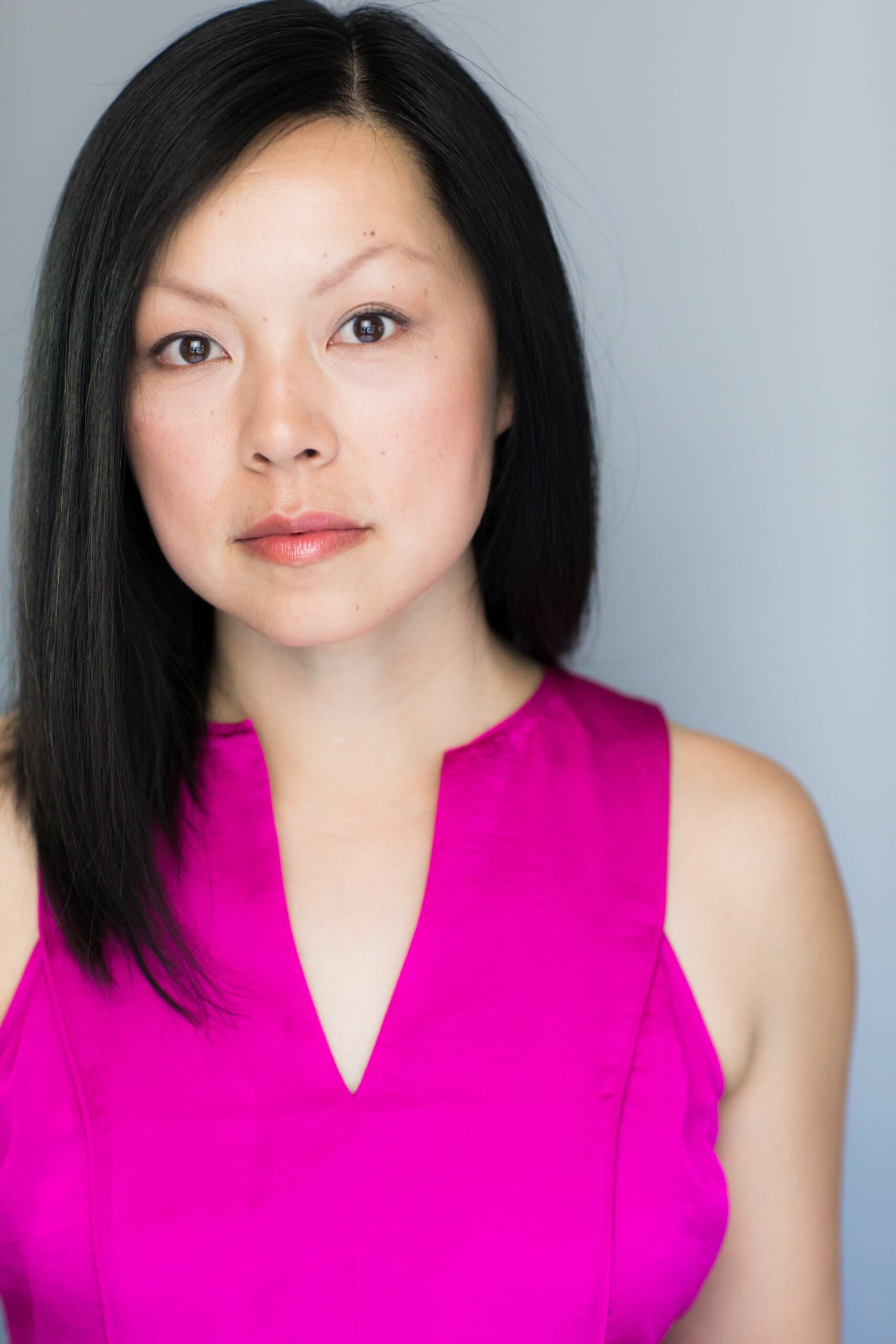 Leah Zhang Headshot